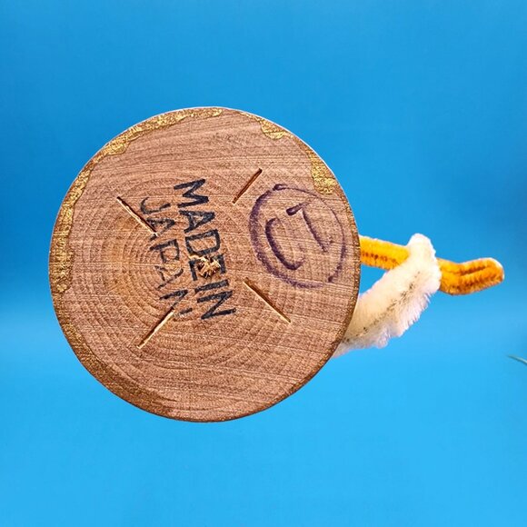 Vintage 1950s Chenille Snowman Ornament Red Nose Hat Scarf Banjo Putz Japan - Picture 10 of 10